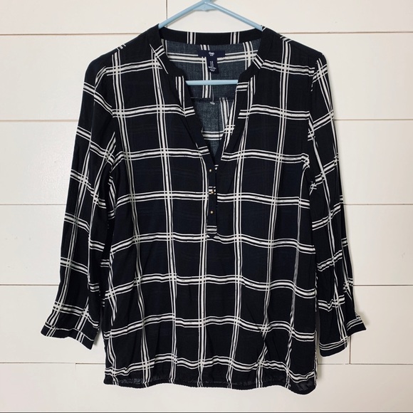 GAP Black + White Grid Blouse - Picture 3 of 7